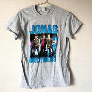 Jonas Brothers y2k 2010s gray band tee shirt Gildan Small